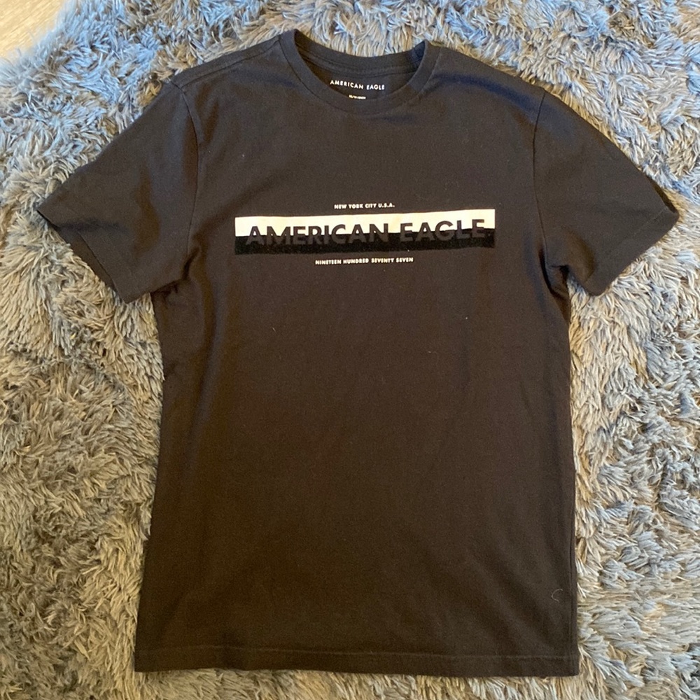 American Eagle T-shirt